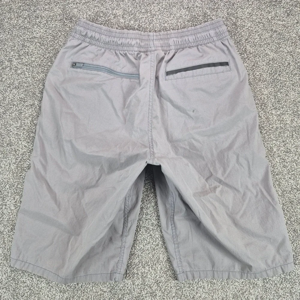 Jordan Shorts Mens Medium Gray Ripstop Activewear Jumpman